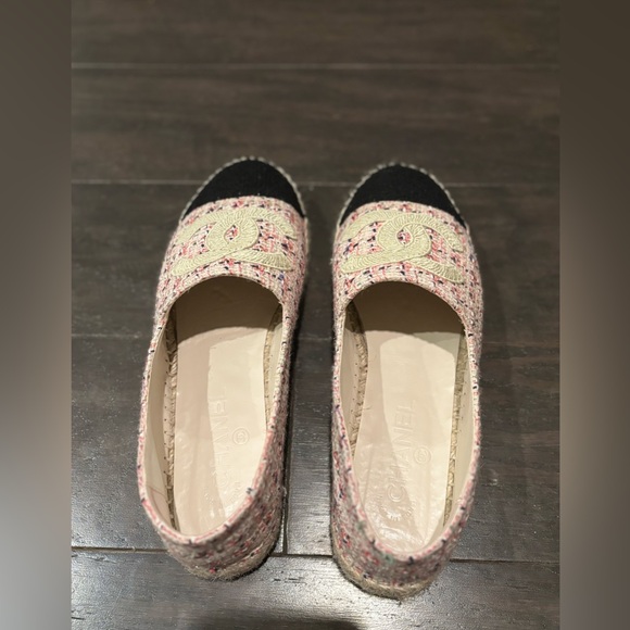 Authentic Chanel Pink Tweed Espadrilles size 9B/39 - Picture 3 of 7